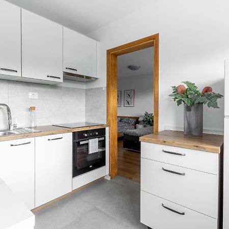 Apartma Vrtnica 5Th Floor Nova Gorica Exterior foto