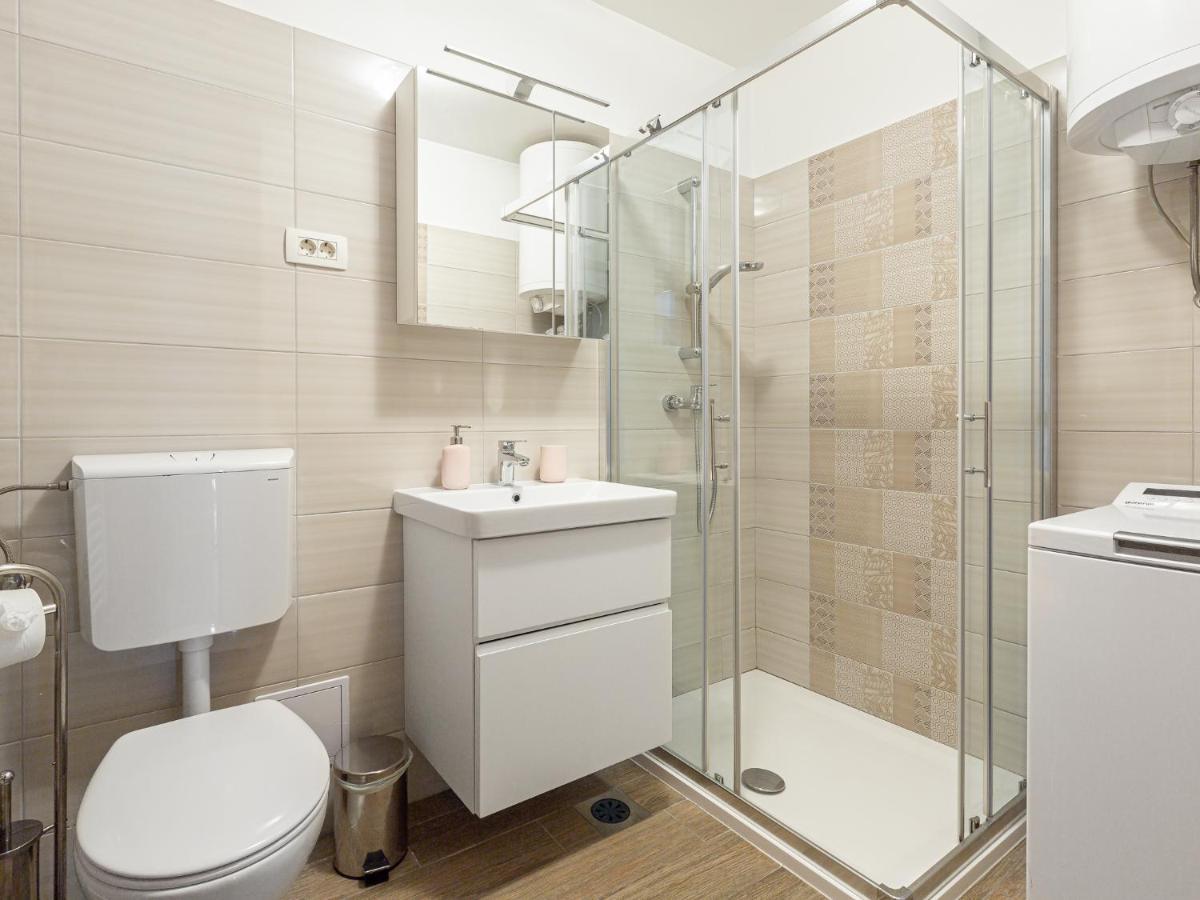 Apartma Vrtnica 5Th Floor Nova Gorica Exterior foto